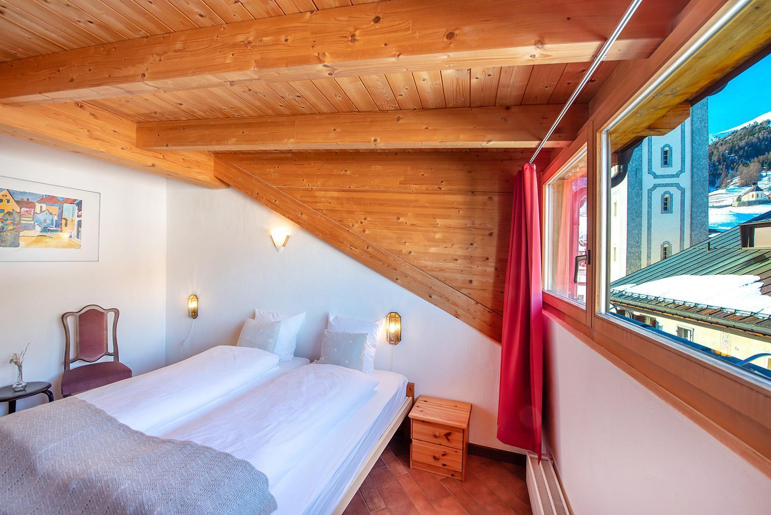 Weisses Kreuz - Crusch Alva Bed & Breakfast Samedan Exterior photo